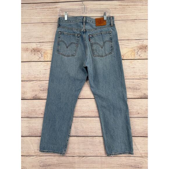 Levi's Premium Wedgie‎ Straight Jeans Women's Size 28 Blue Light Wash Denim - Picture 2 of 15